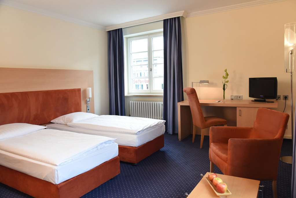 Intercityhotel Stuttgart Habitación foto